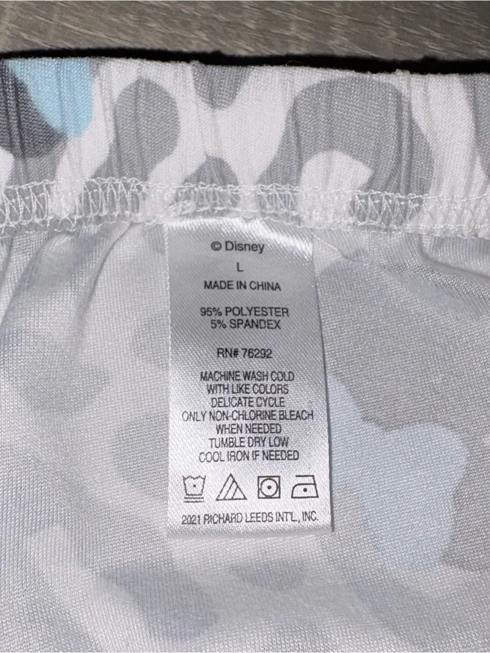 Disney Minnie Mouse Pajama Set Large Gray Leopard Print 2 Piece Lounge Sleepwear - Picture 9 of 11
